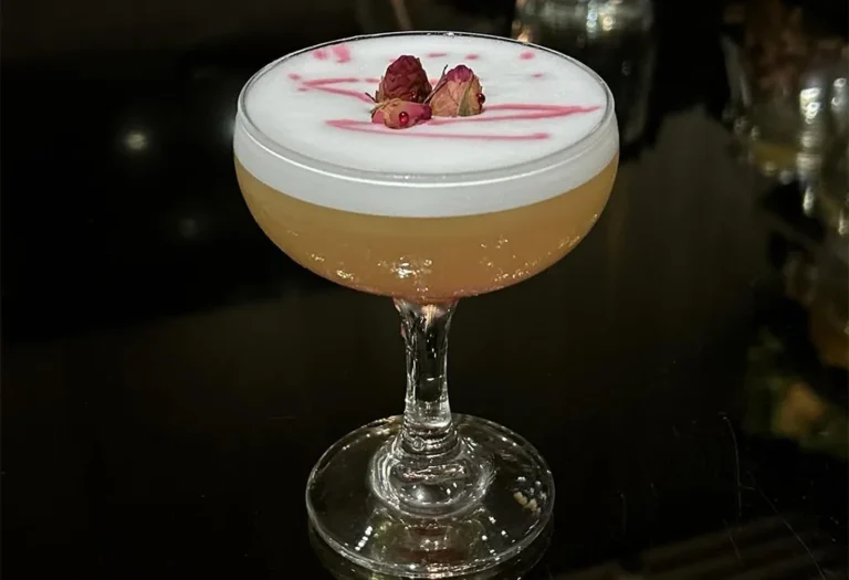 Best Cocktail in Singapore at Blvd Mbfc